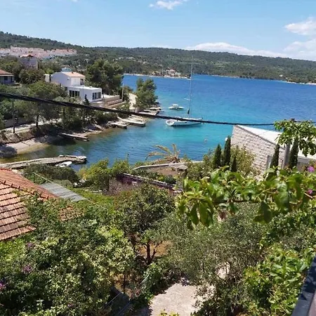 By The Sea Necujam, Solta - 13884 Apartment